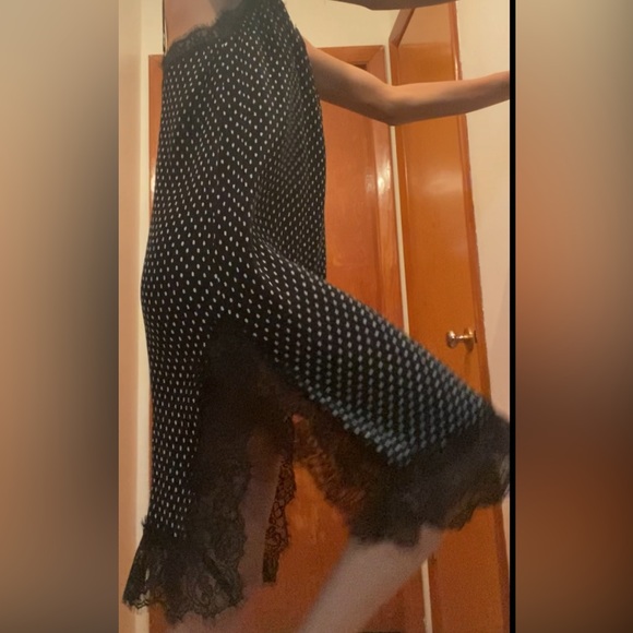 Black n White pleated, slip dress. - Picture 5 of 5